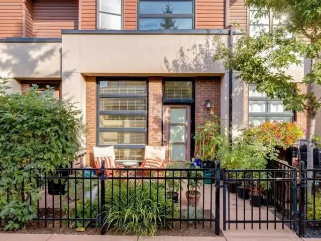 Townhouse for rent in Aspen Woods, Calgary