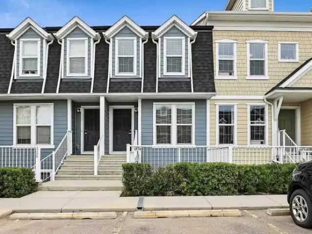 Townhouse for rent in Auburn Bay, Calgary