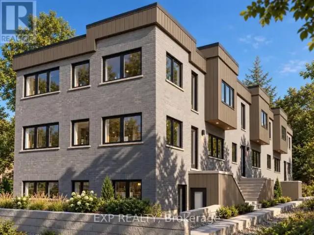 Townhouse for rent in Galt, Cambridge
