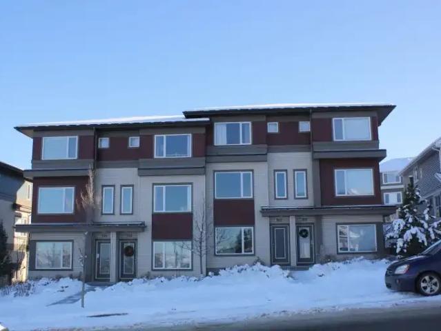 Townhouse for rent in Alberta