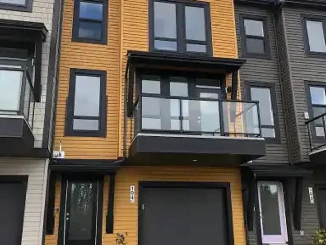 Townhouse for rent in Wedgewood, Alberta