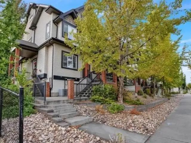 Townhouse for rent in Wedgewood, Alberta