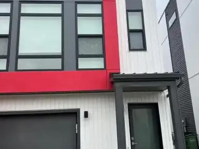 Townhouse for rent in Wedgewood, Alberta