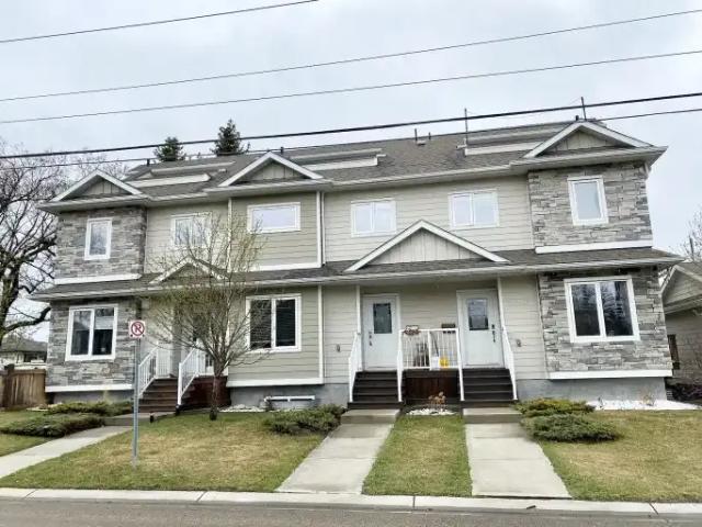 Townhouse for rent in Wedgewood, Alberta
