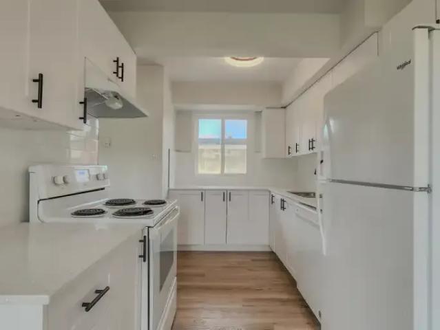 Townhouse for rent in Wedgewood, Alberta