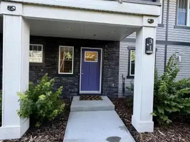 Townhouse for rent in Wedgewood, Alberta