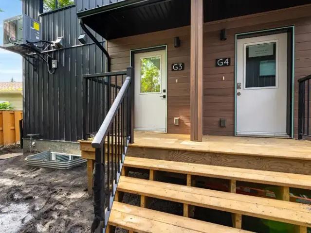 Townhouse for rent in Wedgewood, Alberta