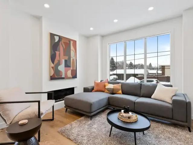 Townhouse for rent in Wedgewood, Alberta