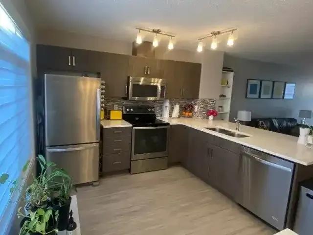 Townhouse for rent in Wedgewood, Alberta