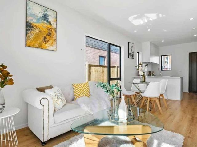 Townhouse for rent in Vista Estate, Howick