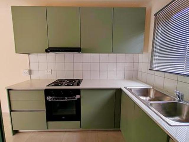 Townhouse for rent in Cape Town, Western Cape