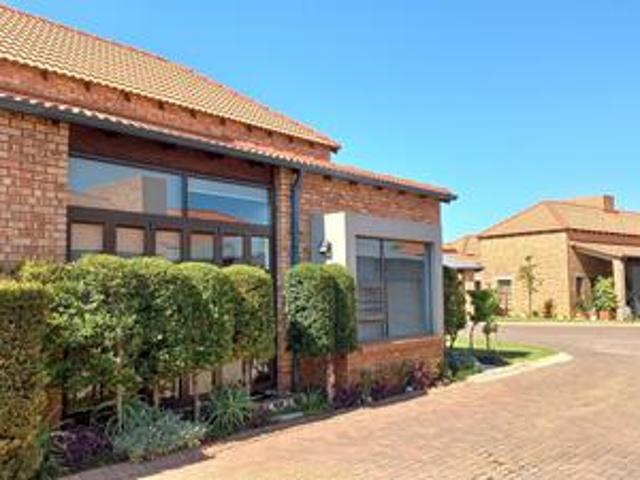 Townhouse for rent in Pretoria, City of Tshwane Metropolitan Municipality