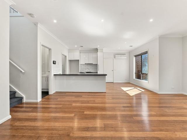 House for rent in St Albans, Melbourne
