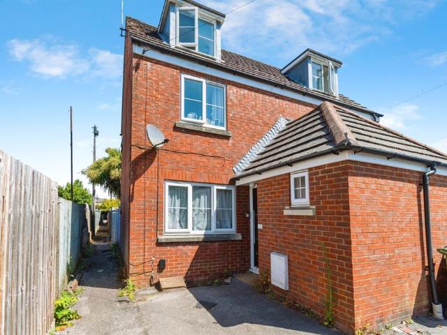 House for sale in Eastleigh, Helford