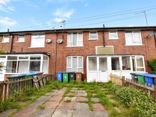 House for sale in Burnedge, Greater Manchester