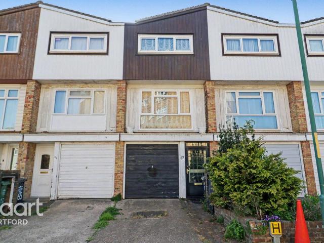 House for sale in New Town, Monks Orchard