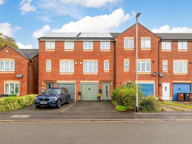 House for sale in Ermine West, Brayford
