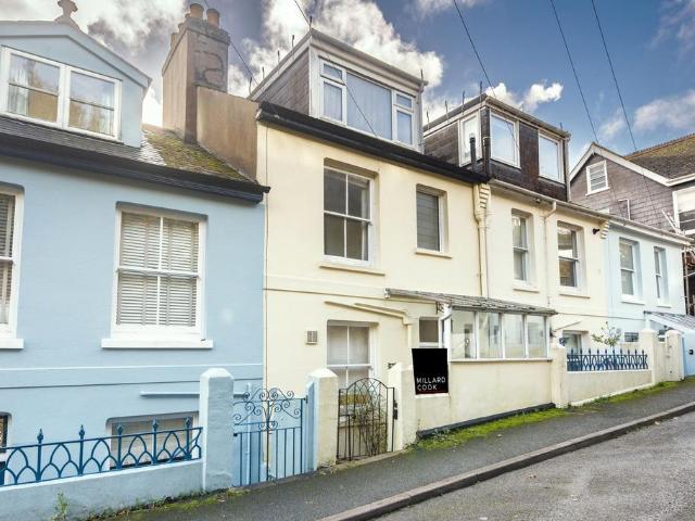 House for sale in Strode, Devon
