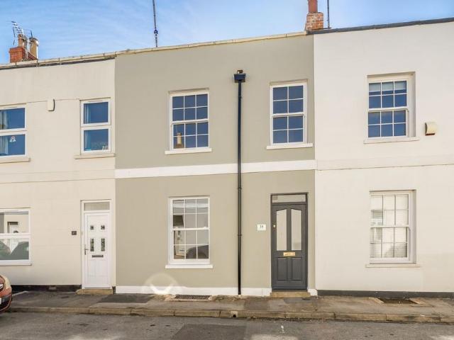 House for sale in Ewens Farm, Golden Valley