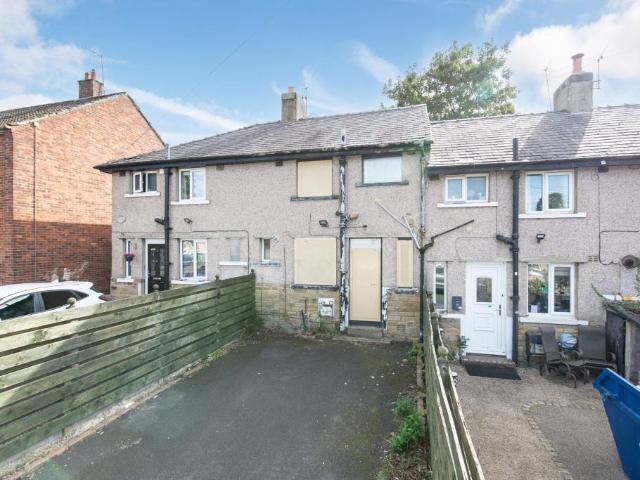House for sale in Micklethwaite, Bradford