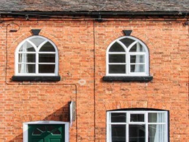 House for sale in Kingsley Moor, Staffordshire