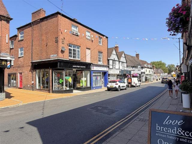 House for sale in Cliff Hill, Green Close