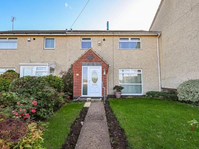 House for sale in Crabtree Farm Estate, City of Nottingham