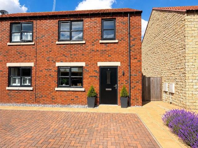 House for sale in Helmsley, North Yorkshire