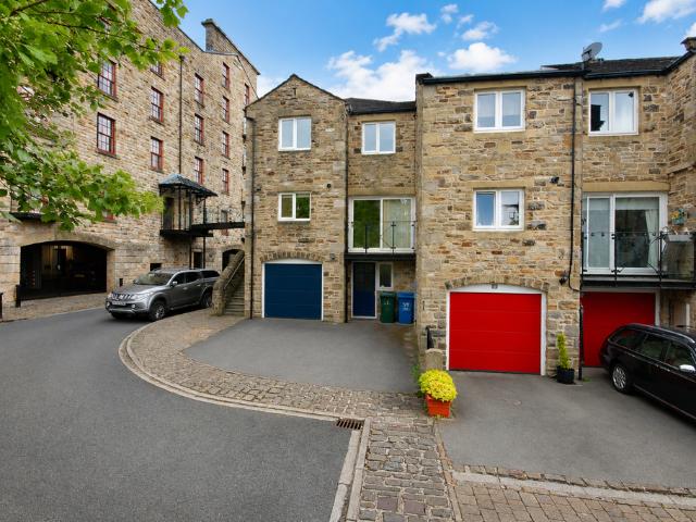 House for sale in Mill Fields, Skipton