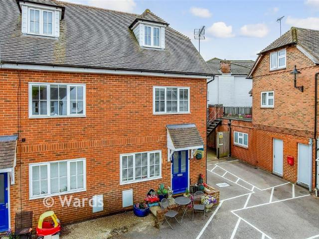 House for sale in Midway, Kent