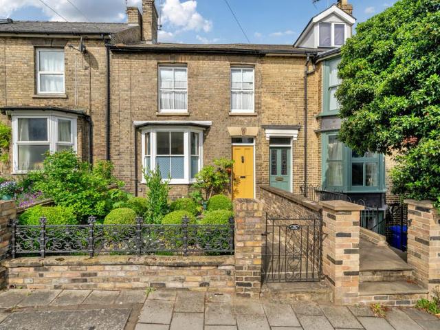 House for sale in Howard Estate, Chedburgh