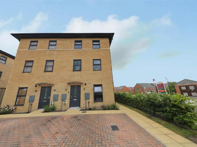 House for sale in Woodmansey