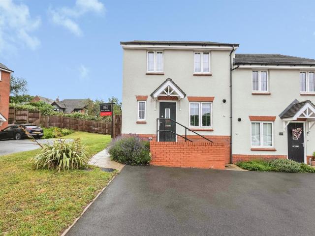 House for sale in Gallowstree Elm, Great Chatwell