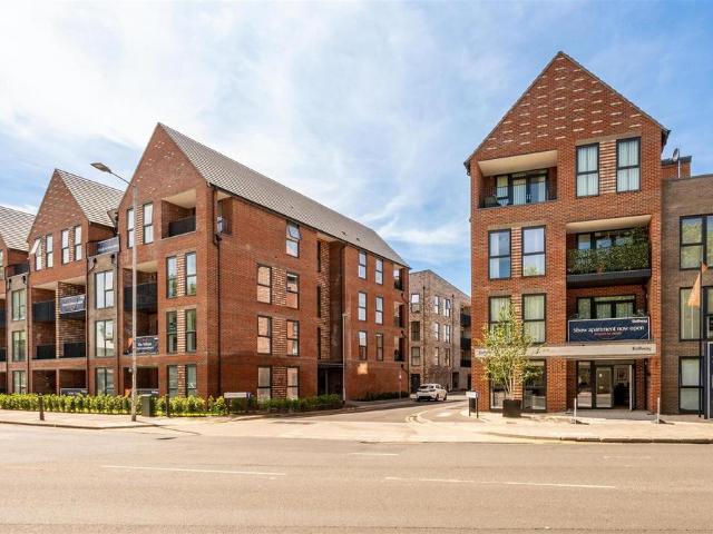 House for sale in Reading