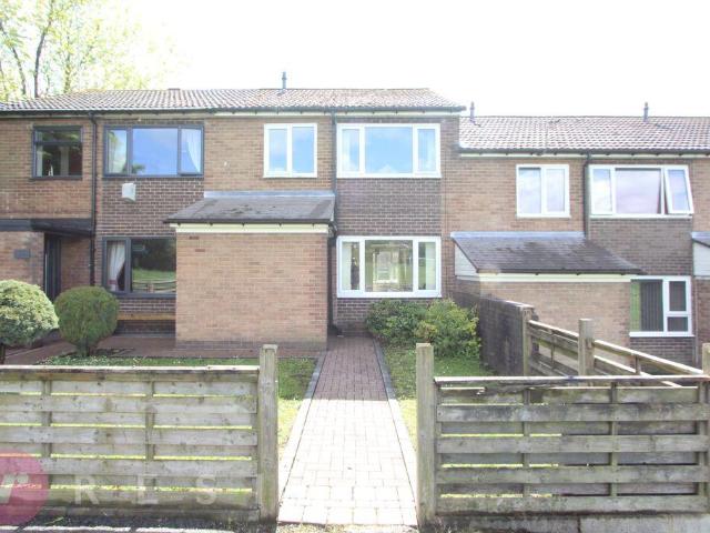 House for sale in Wardle, Burnedge