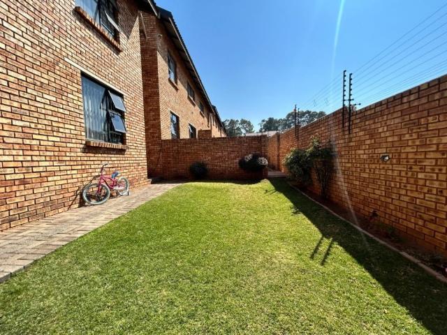 Townhouse for sale in Ekurhuleni, Gauteng
