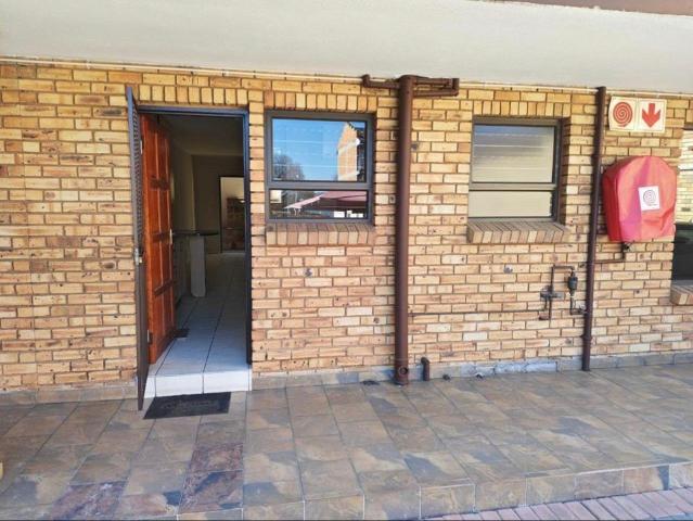 Townhouse for sale in Ekurhuleni, Gauteng