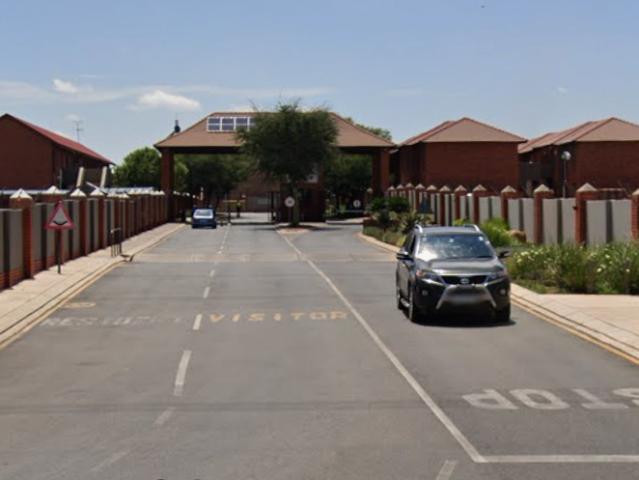 Townhouse for sale in Ekurhuleni, Gauteng