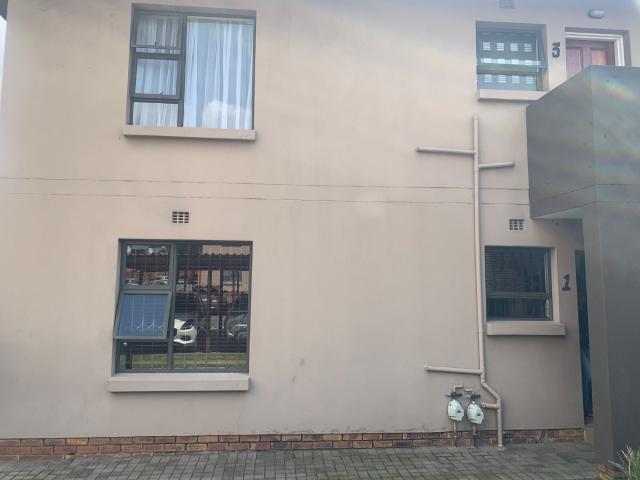 Townhouse for sale in Ekurhuleni, Gauteng