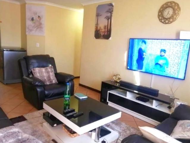 Townhouse for sale in Akasia, Gauteng