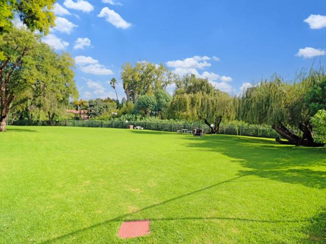 Townhouse for sale in Alexandra, Gauteng