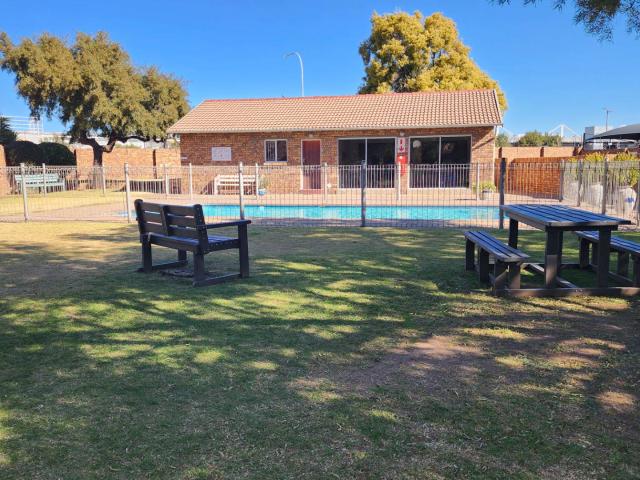Townhouse for sale in Ekurhuleni, Gauteng