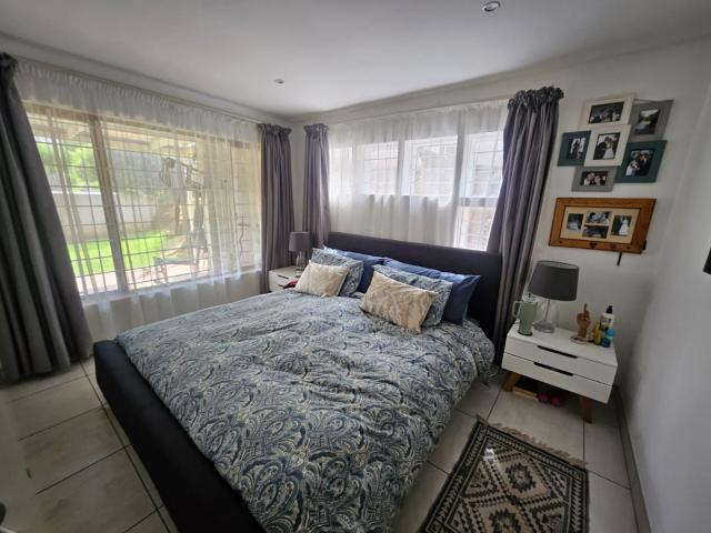Townhouse for sale in Vosloorus, Gauteng