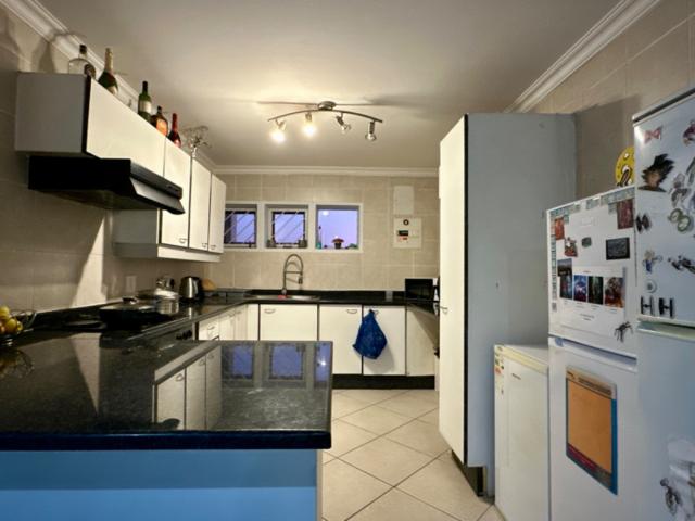 Townhouse for sale in Vosloorus, Gauteng