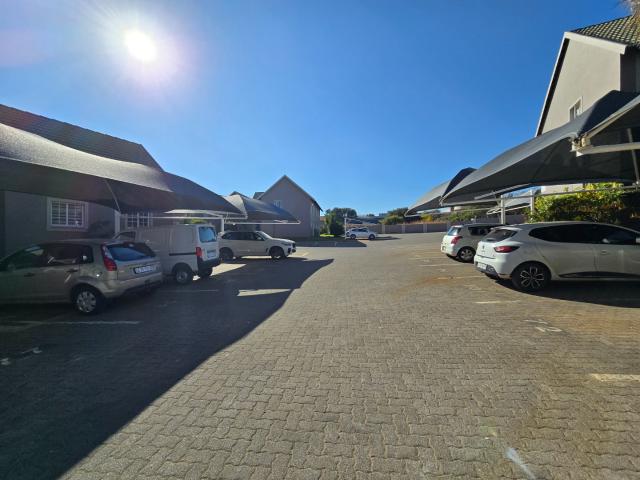 Townhouse for sale in Ekurhuleni, Gauteng