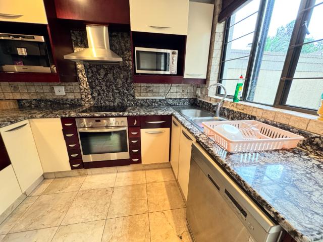 Townhouse for sale in Ekurhuleni, Gauteng
