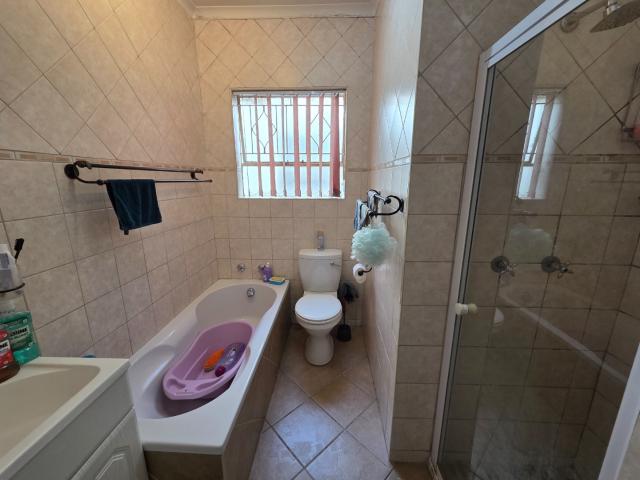Townhouse for sale in Ekurhuleni, Gauteng