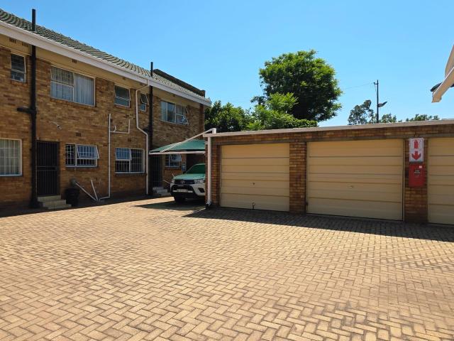 Townhouse for sale in Ekurhuleni, Gauteng