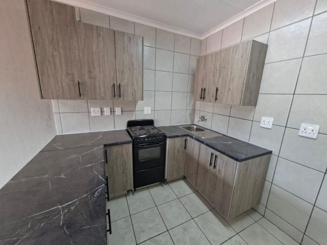 Townhouse for sale in Vosloorus, Gauteng