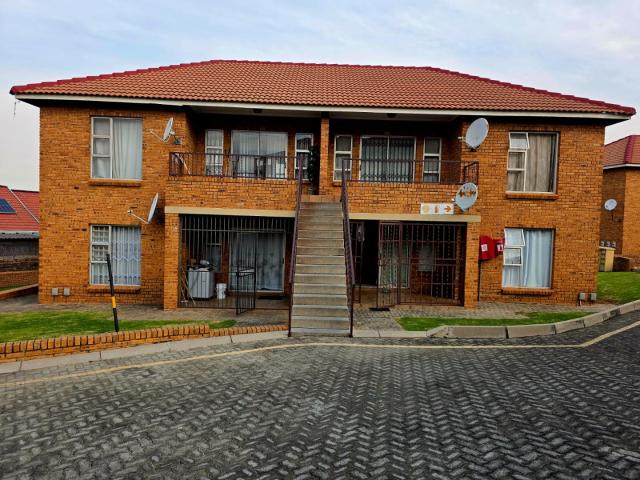 Townhouse for sale in Ekurhuleni, Gauteng